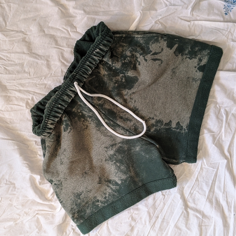 bleach dye lounge shorts